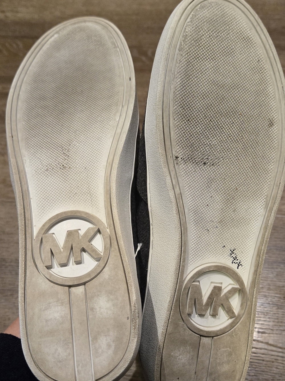 ​Michael Kors Embellished Slip-On Sneakers - Size 11M - Picture 7 of 7